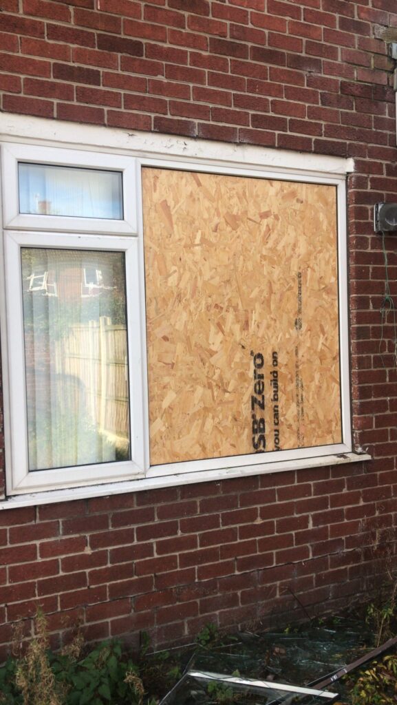 Emergency Boarding Up FirstResponseGlaziers